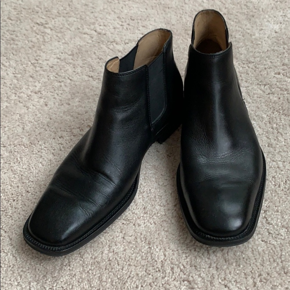 Kenneth Cole Lightly Worn Black Boots